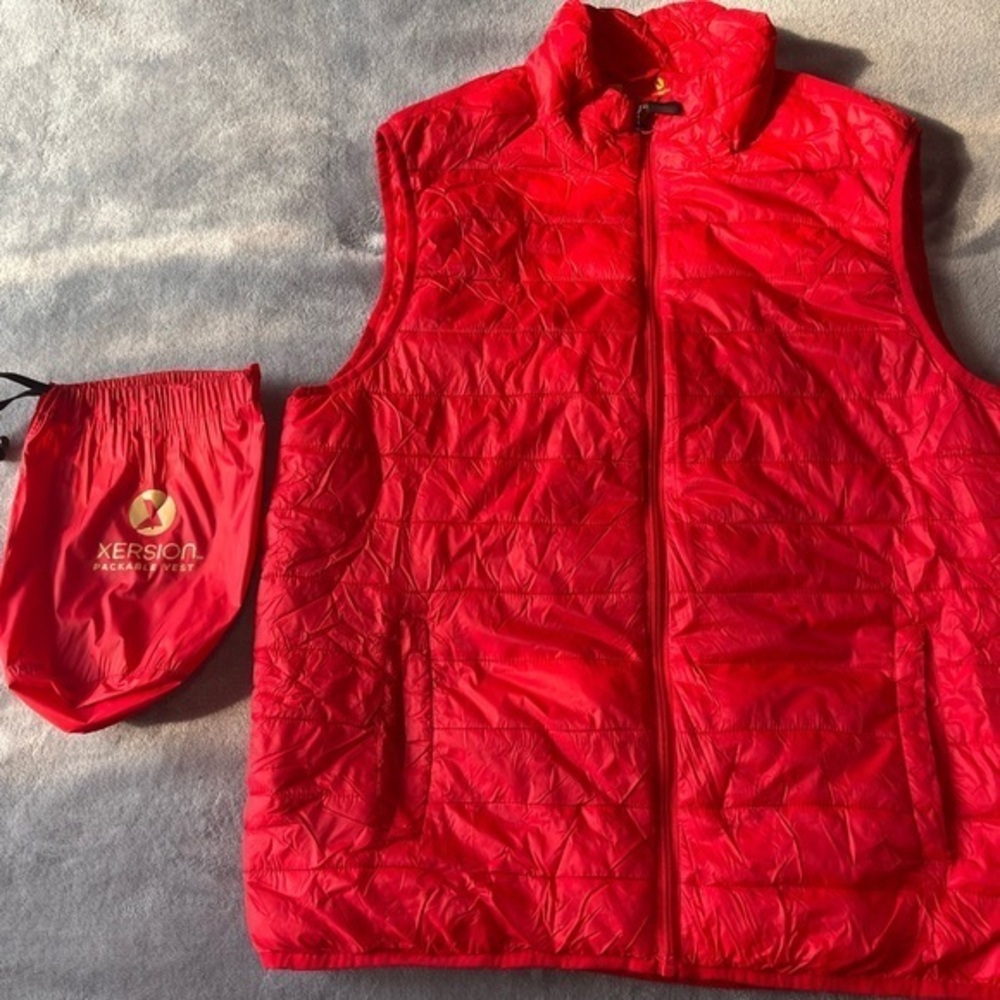 Xersion Vibrant Red Quilted Vest